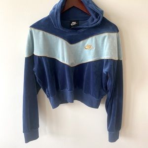 Y2K rare Nike pullover
